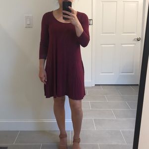 Burgundy Quarter Sleeve Dress size S